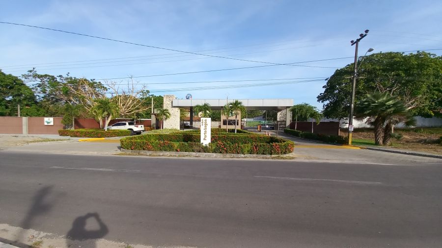 Terreno em Condom�nio - Venda - Camar� - Aquiraz - CE